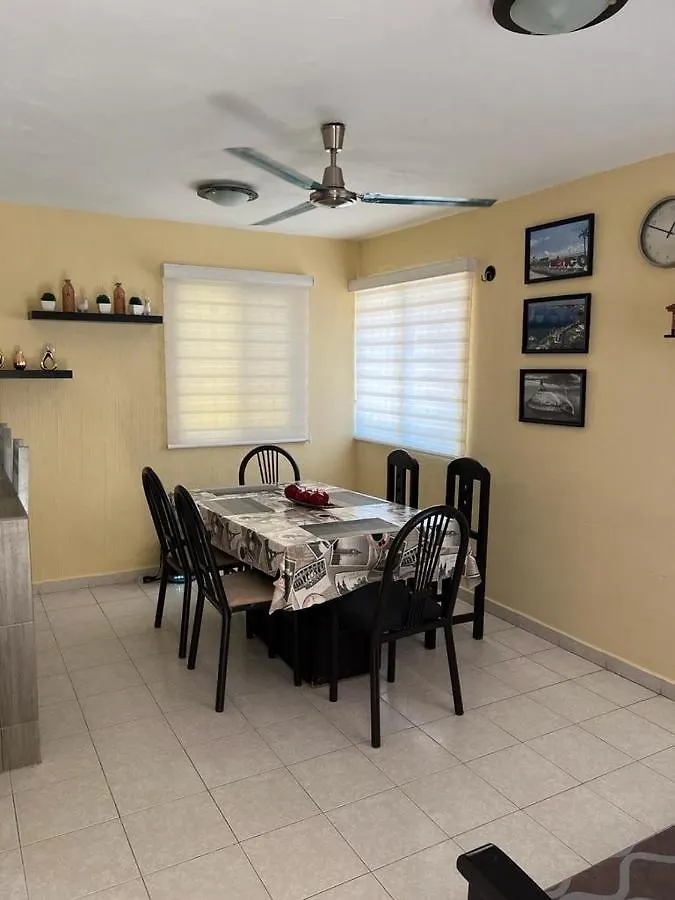 Casa Kirichna Cerca De Centro Comercial Y Airport Chetumal Apartmán