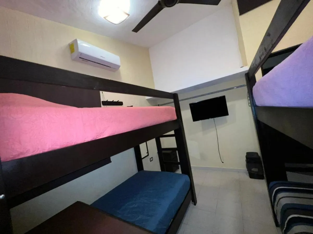 Casa Kirichna Cerca De Centro Comercial Y Airport Chetumal 0*,